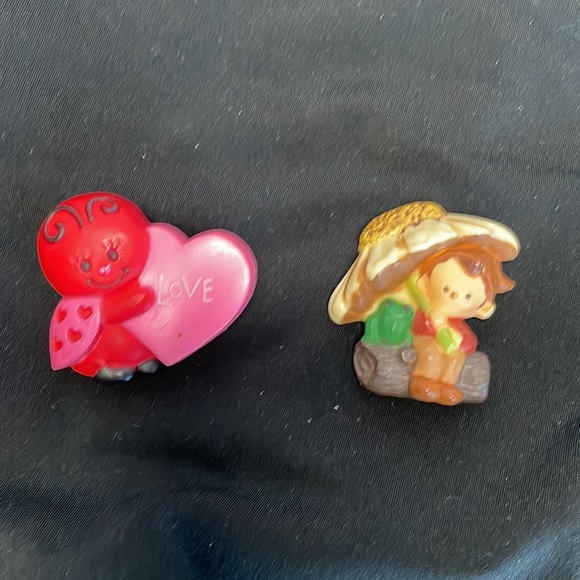 Vintage pin set of 17 (variety of Fall & winter) - Picture 6 of 10